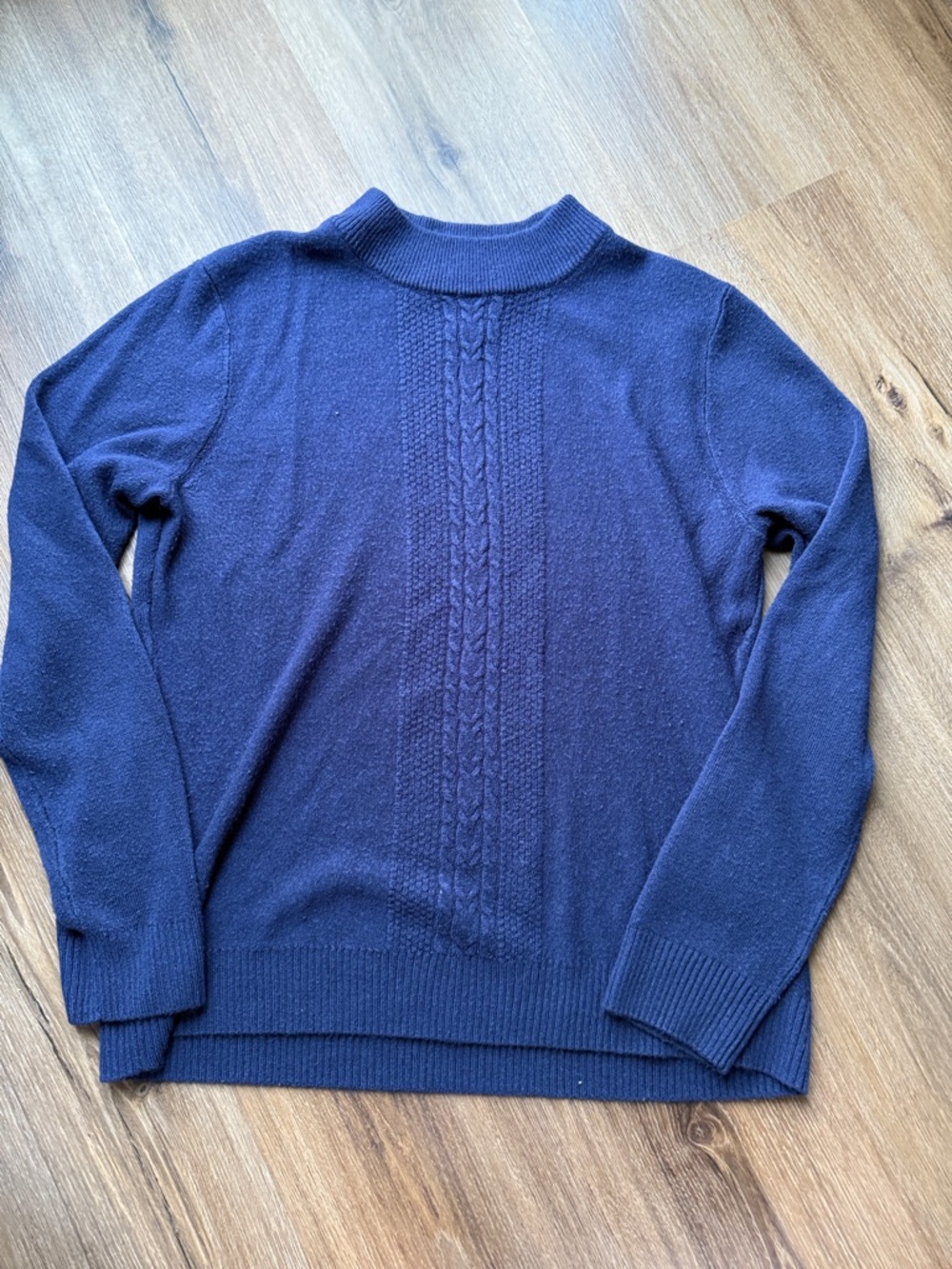 Sag Harbor Navy Blue Cable-Detail Women’s Sweater